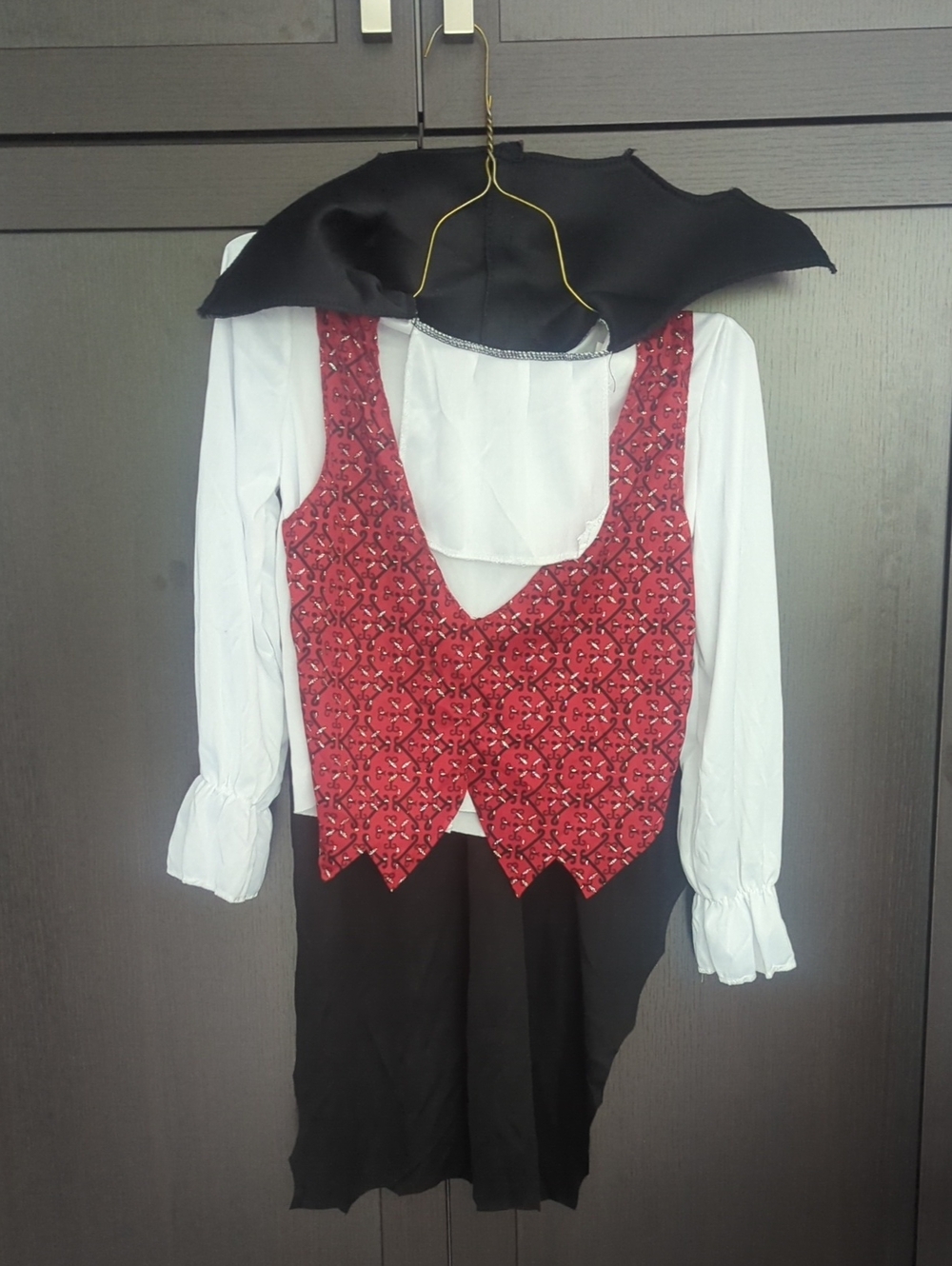 Kids Vampire Costume with Red Vest  - Size 8